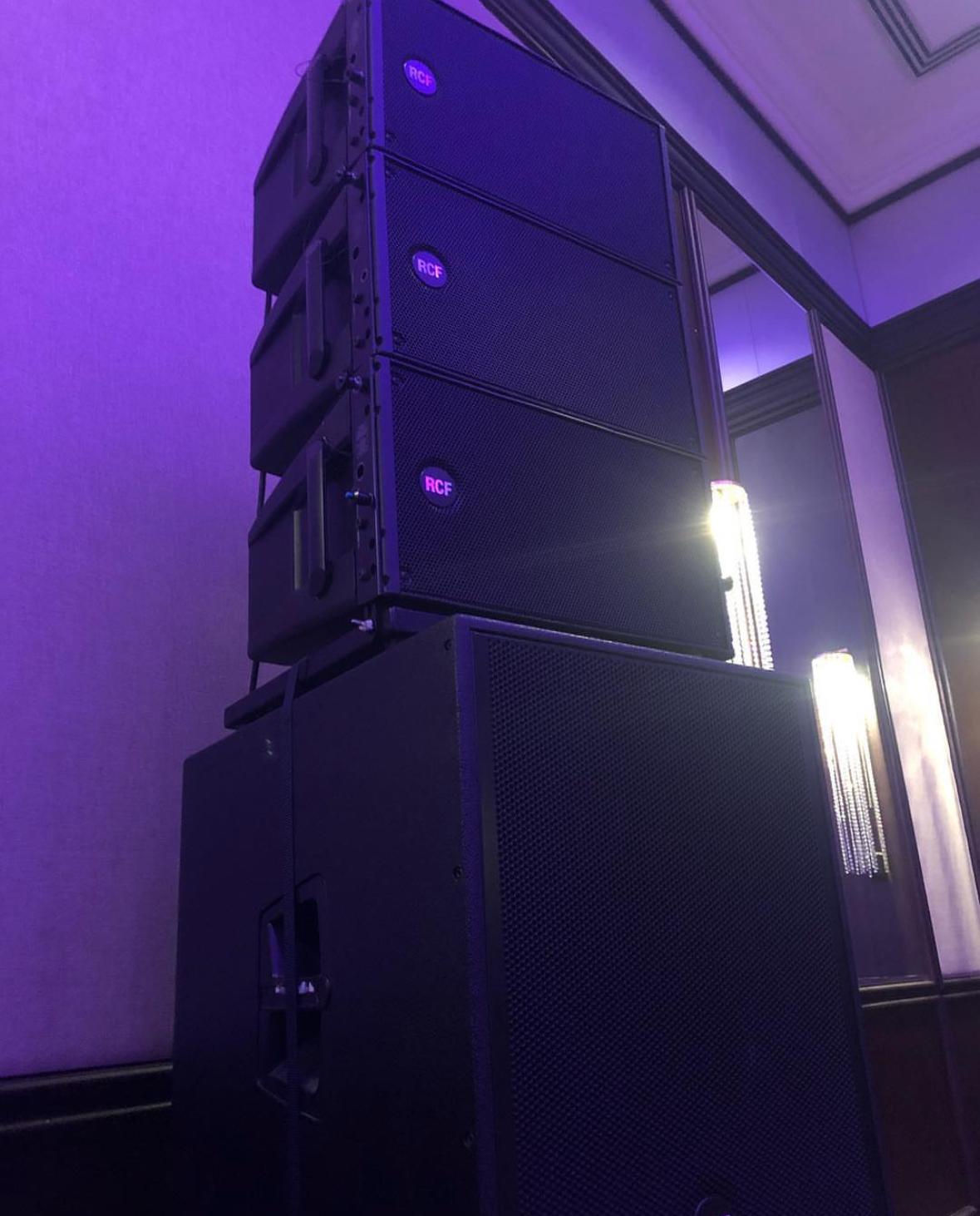 Linearray sistem RCF HDL 10 do 500 ljudi gallery 13